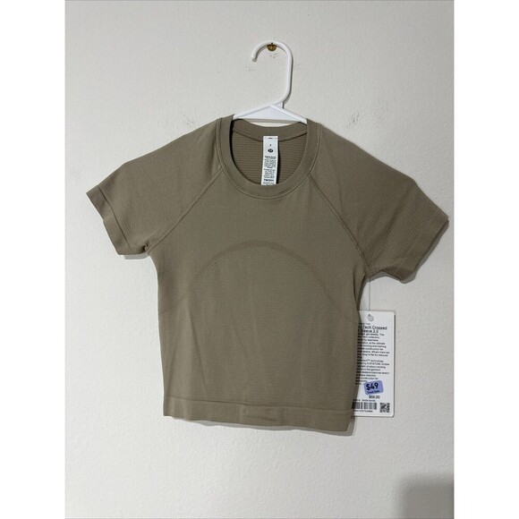 Lululemon Swiftly Tech Cropped Short Sleeve 2.0  Size 2 Color SHOK NWT - Picture 3 of 6